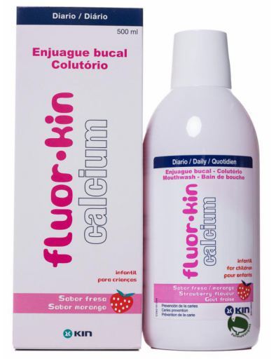 Płyn do płukania jamy ustnej dla dzieci Fluor Calcium Truskawka 500 ml