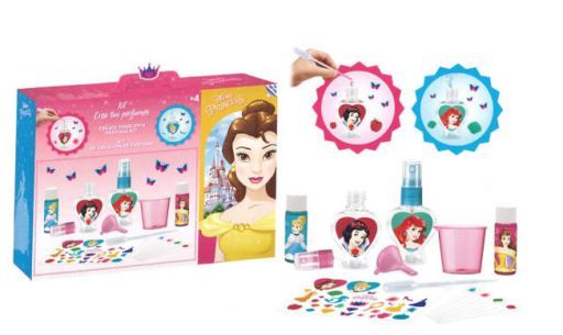 Księżniczki tworzą zestaw perfum
