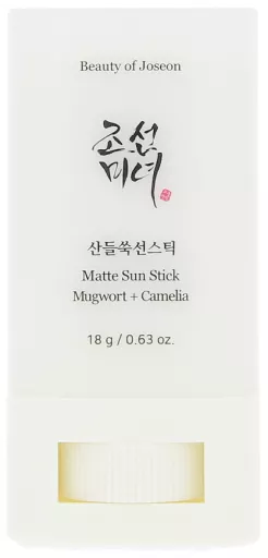 Matowy krem przeciwsłoneczny w sztyfcie Mugwort + Camellia SPF 50 +18 gr